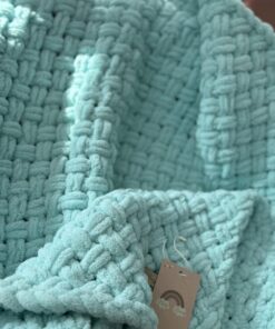 Pre-order Handgemaakte BL FLUFFY deken Mintblauw unisex