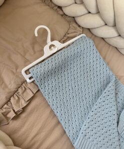 Alternative view of Gebreide wiegdeken Babyblauw