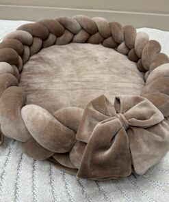 Velvety Taupe Babynestje