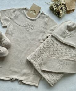 Complete Newbornset Beige Heart 5-delig
