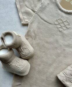 Alternative view of Complete Newbornset Beige Heart 5-delig