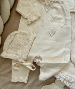 Alternative view of Complete Newbornset 7-delig Hearts Beige
