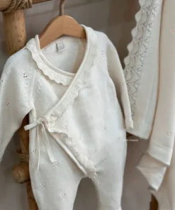 Alternative view of Complete Newbornset Pointelle 5-delig Creme